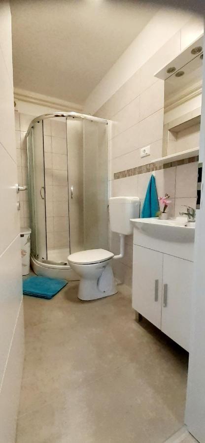 Lennida Studio Apartman With Free Parking Kavran エクステリア 写真